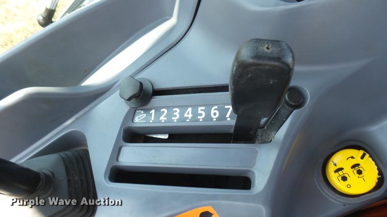 image for item EB9073 Kubota L6060 MFWD tractor