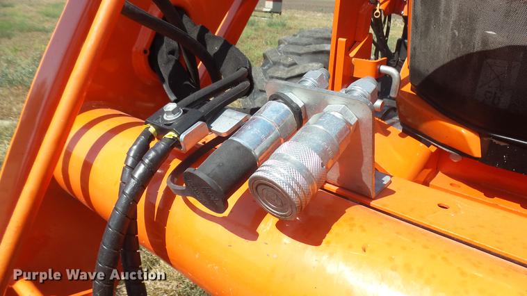 image for item EB9073 Kubota L6060 MFWD tractor