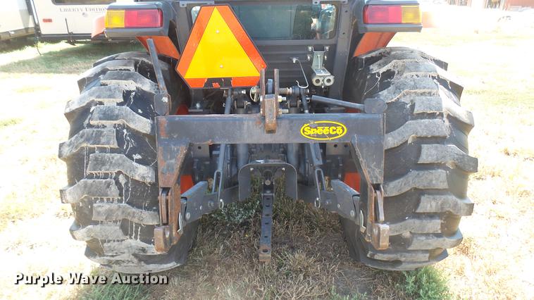 image for item EB9073 Kubota L6060 MFWD tractor