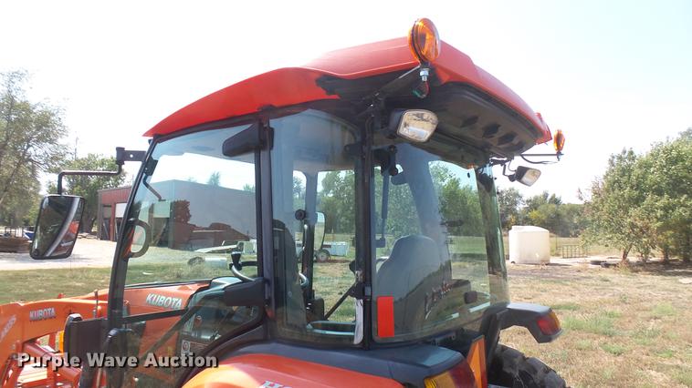 image for item EB9073 Kubota L6060 MFWD tractor