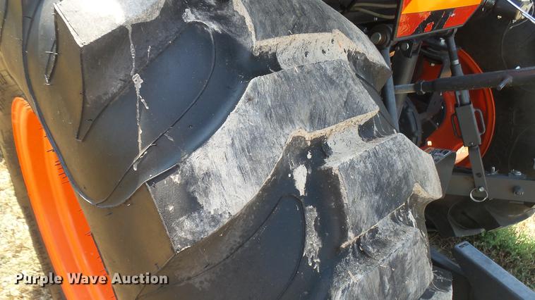 image for item EB9073 Kubota L6060 MFWD tractor