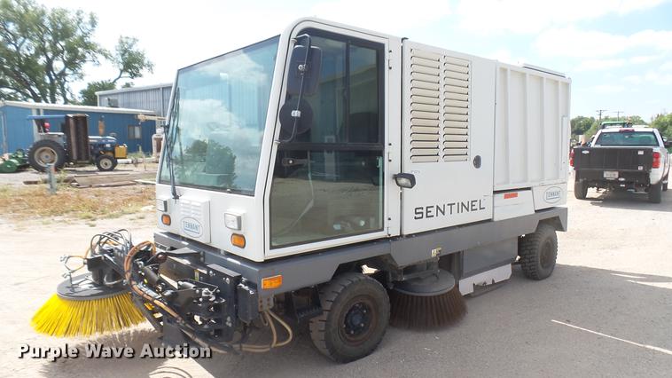 image for item EB9150 Tennant Sentinel street sweeper