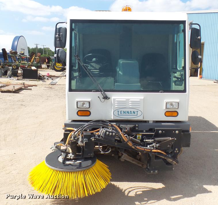 image for item EB9150 Tennant Sentinel street sweeper