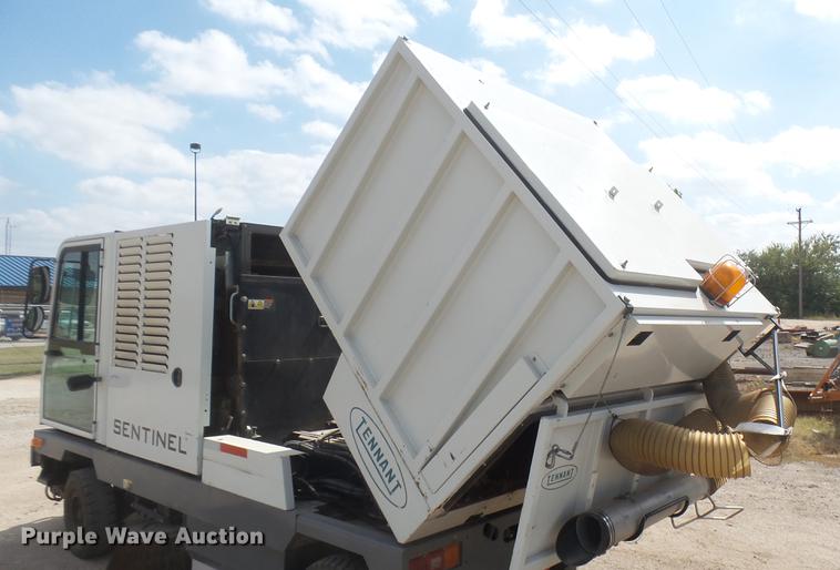 image for item EB9150 Tennant Sentinel street sweeper