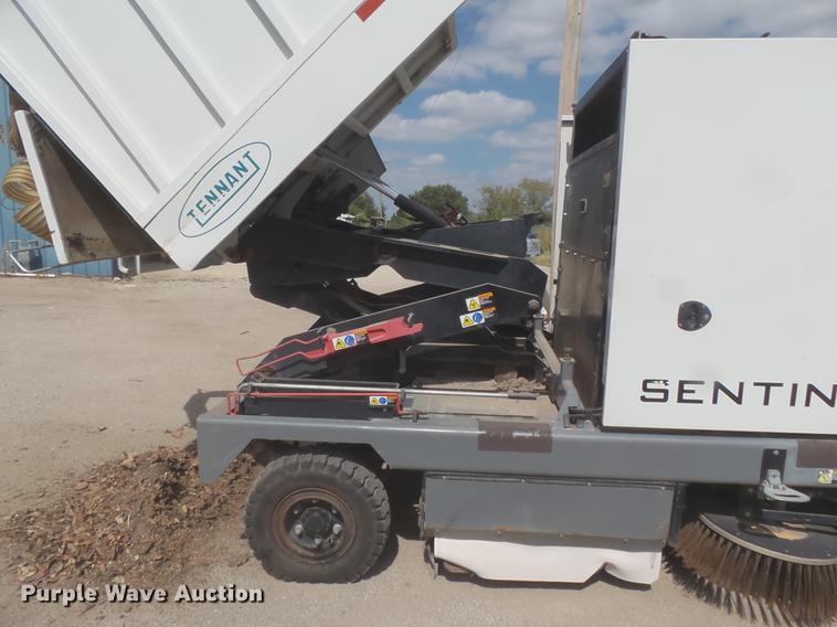 image for item EB9150 Tennant Sentinel street sweeper