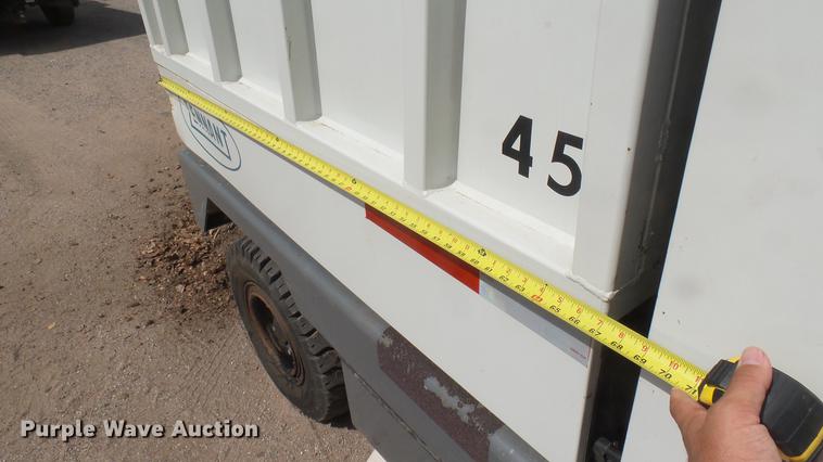 image for item EB9150 Tennant Sentinel street sweeper