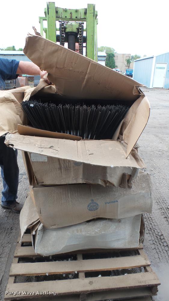 image for item EB9150 Tennant Sentinel street sweeper