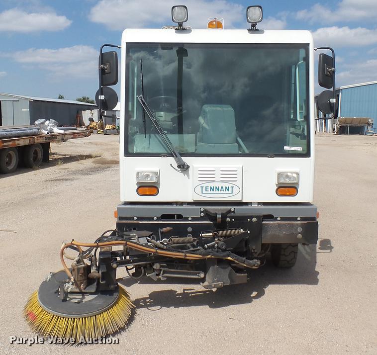image for item EB9151 Tennant Sentinel street sweeper