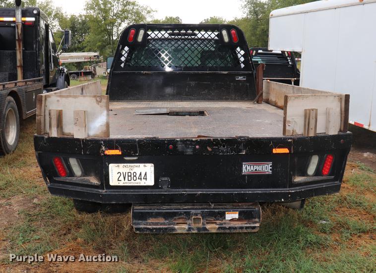 image for item ED9506 2012 Chevrolet Silverado 3500HD Crew Cab flatbed pickup truck