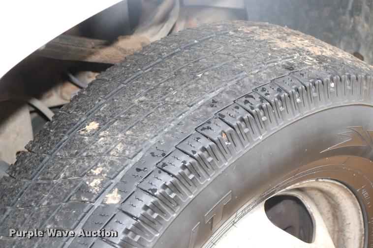 image for item ED9506 2012 Chevrolet Silverado 3500HD Crew Cab flatbed pickup truck