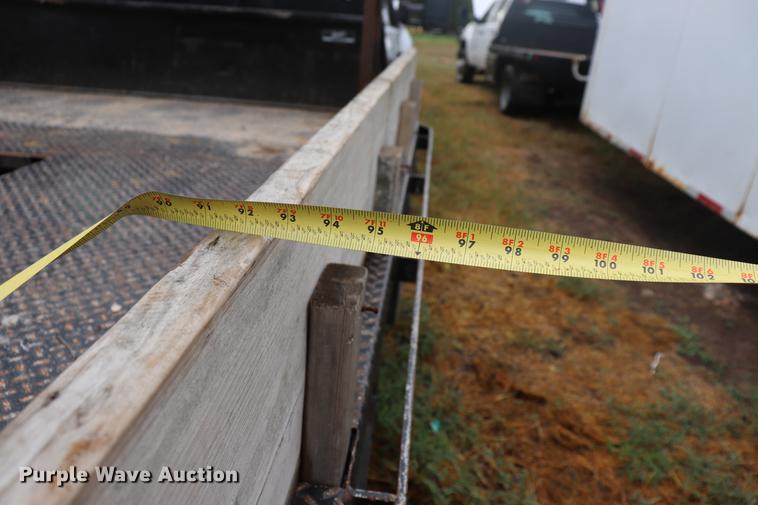 image for item ED9506 2012 Chevrolet Silverado 3500HD Crew Cab flatbed pickup truck