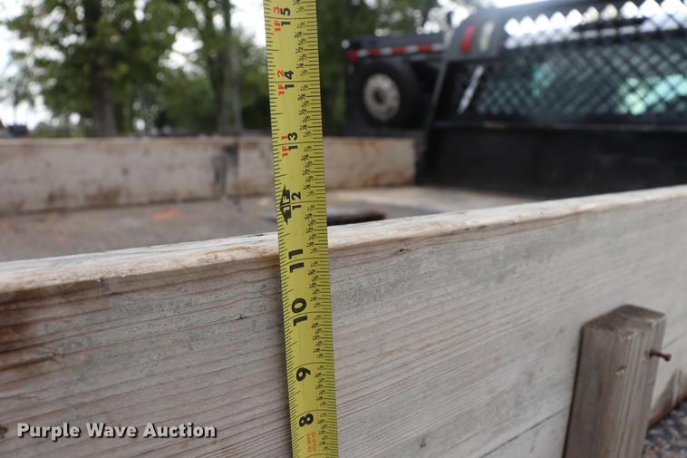 image for item ED9506 2012 Chevrolet Silverado 3500HD Crew Cab flatbed pickup truck