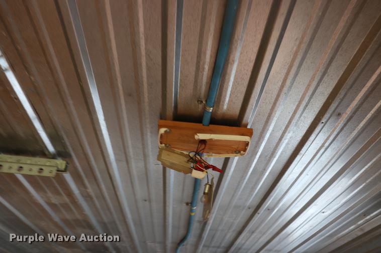 image for item ED9508 2000 CM 8X20G00SENECK enclosed cargo trailer