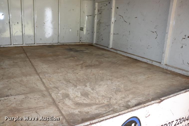 image for item ED9508 2000 CM 8X20G00SENECK enclosed cargo trailer