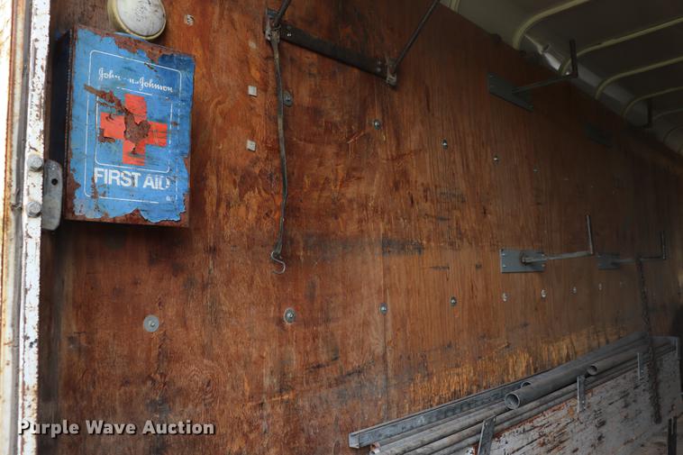 image for item ED9509 2000 Coose enclosed cargo trailer