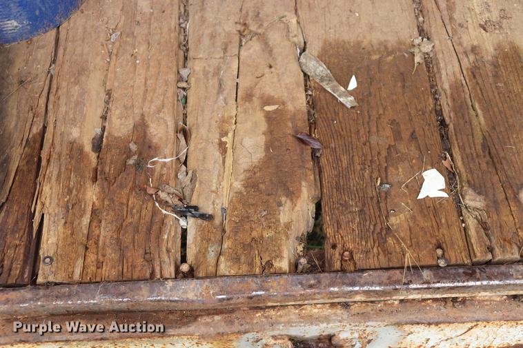 image for item ED9509 2000 Coose enclosed cargo trailer