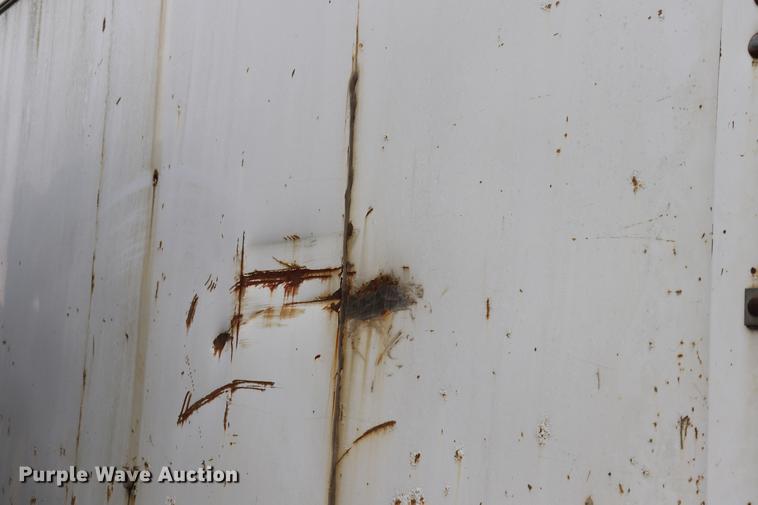 image for item ED9509 2000 Coose enclosed cargo trailer