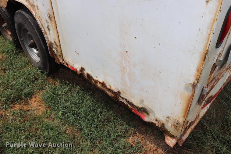 image for item ED9509 2000 Coose enclosed cargo trailer