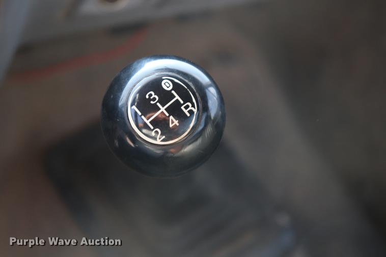 image for item ED9520 1996 Ford F450 Super Duty flatbed truck