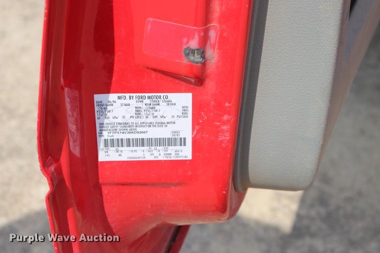 image for item ED9534 2006 Ford F150 SuperCab pickup truck