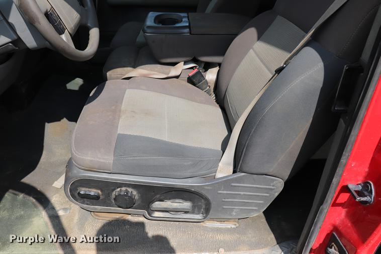 image for item ED9534 2006 Ford F150 SuperCab pickup truck