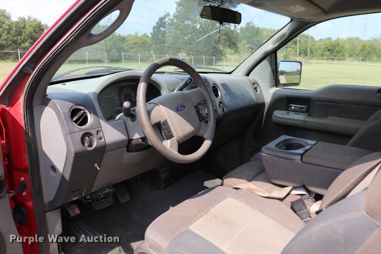 image for item ED9534 2006 Ford F150 SuperCab pickup truck