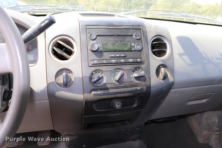 image for item ED9534 2006 Ford F150 SuperCab pickup truck