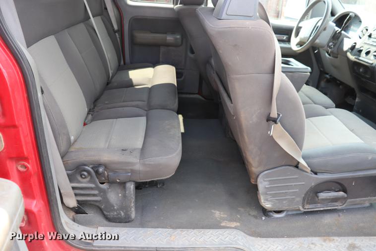 image for item ED9534 2006 Ford F150 SuperCab pickup truck