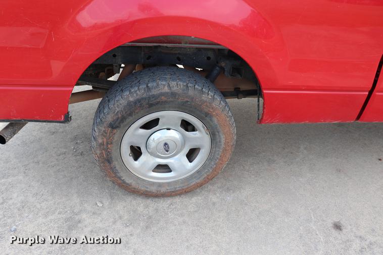 image for item ED9534 2006 Ford F150 SuperCab pickup truck