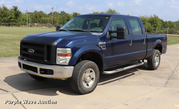 image for item ED9535 2008 Ford F250 Super Duty Crew Cab pickup truck