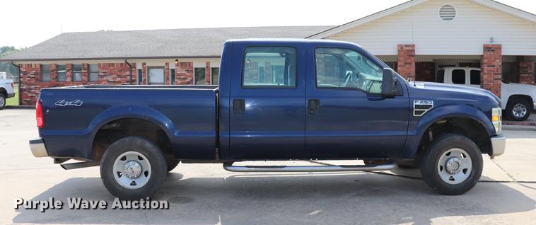 image for item ED9535 2008 Ford F250 Super Duty Crew Cab pickup truck
