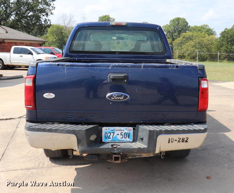 image for item ED9535 2008 Ford F250 Super Duty Crew Cab pickup truck