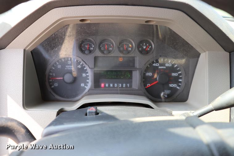 image for item ED9535 2008 Ford F250 Super Duty Crew Cab pickup truck