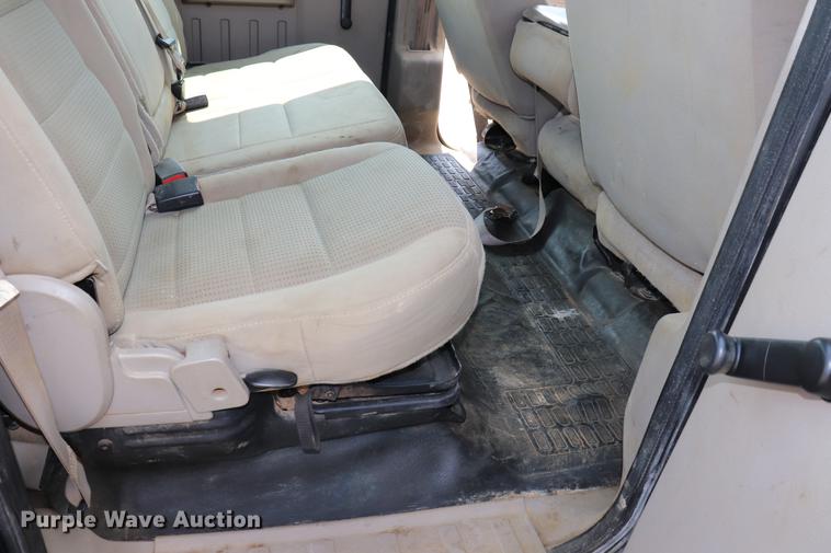 image for item ED9535 2008 Ford F250 Super Duty Crew Cab pickup truck