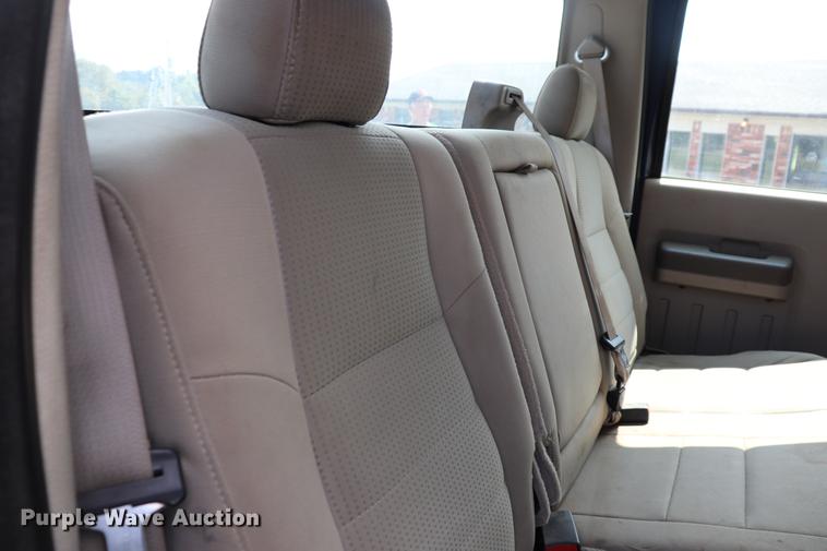 image for item ED9535 2008 Ford F250 Super Duty Crew Cab pickup truck