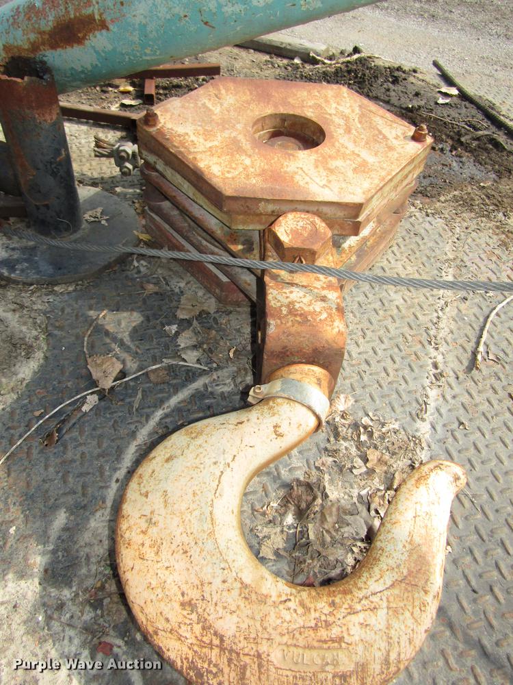 (3) crane lifting blocks in Ashland, NE Item G1445 sold Purple Wave