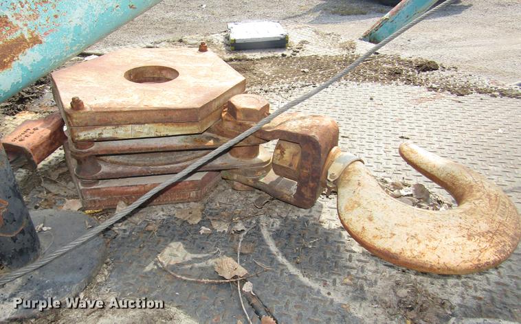 image for item G1445 (3) crane lifting blocks