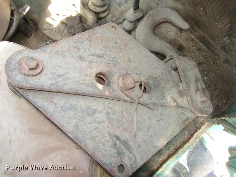 image for item G1445 (3) crane lifting blocks