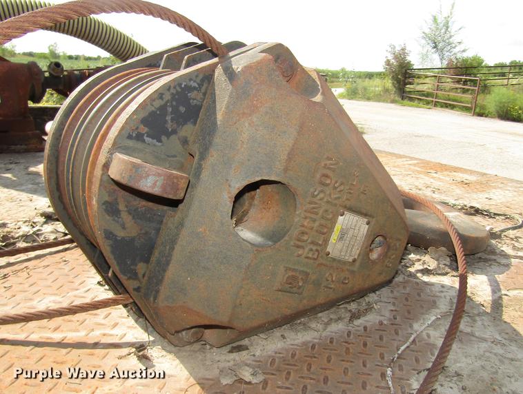 image for item G1445 (3) crane lifting blocks