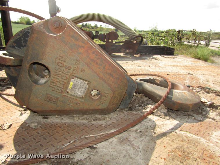 image for item G1445 (3) crane lifting blocks