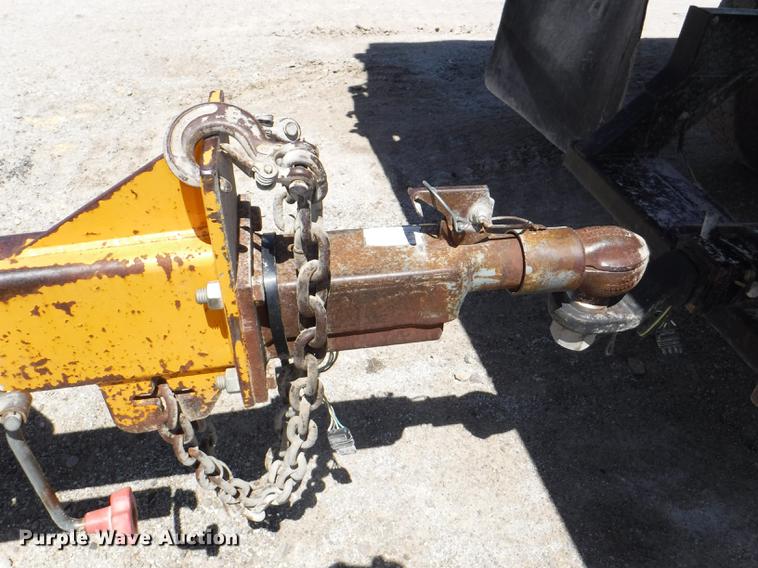 image for item K5897 1997 Brush Bandit 250XP chipper