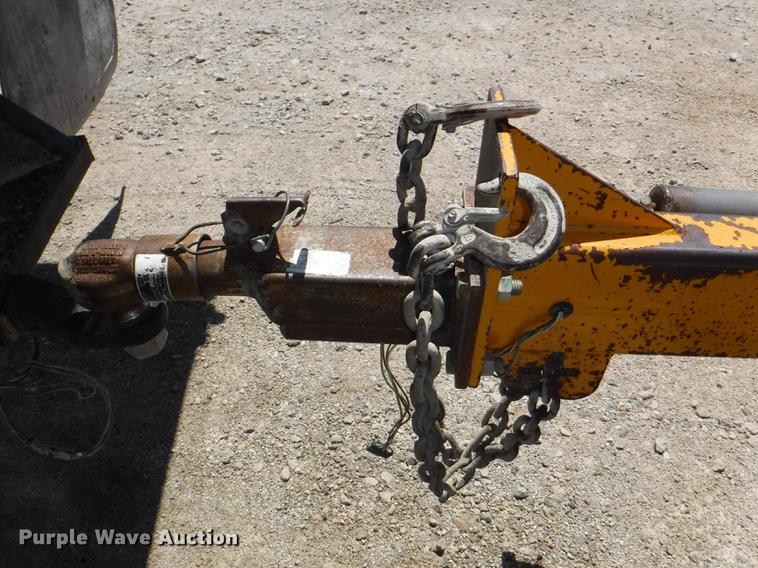 image for item K5897 1997 Brush Bandit 250XP chipper