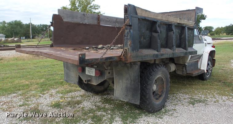 image for item K6368 1977 Chevrolet C60 dump truck