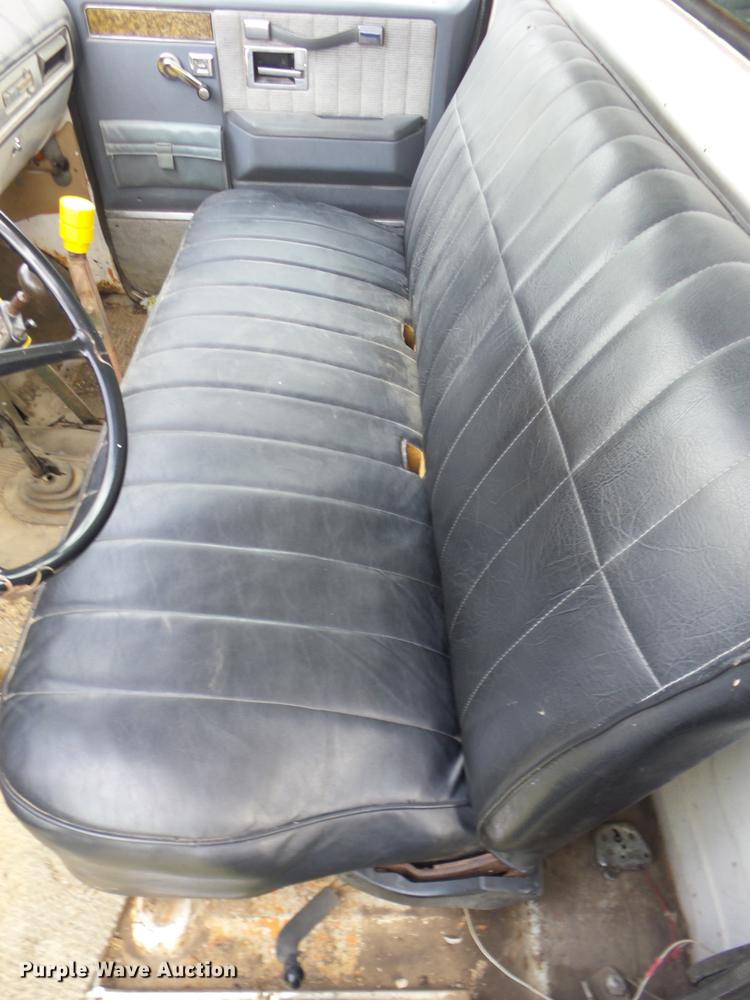 image for item K6368 1977 Chevrolet C60 dump truck