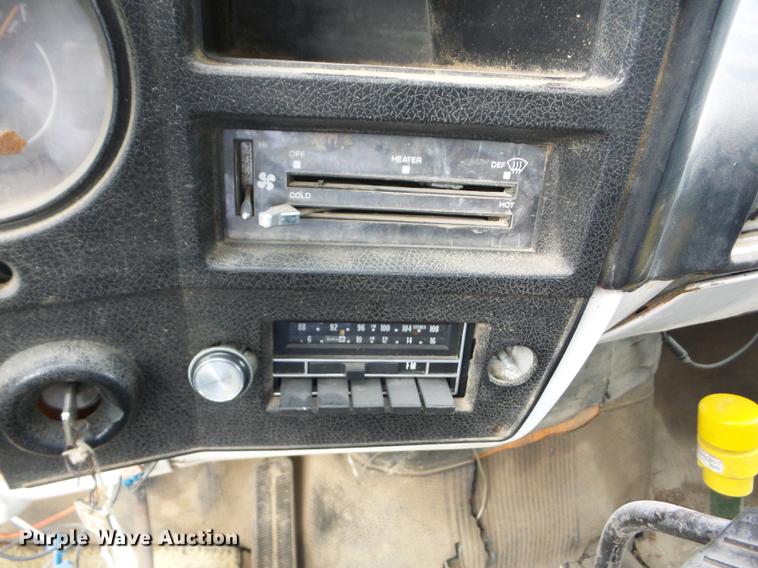 image for item K6368 1977 Chevrolet C60 dump truck