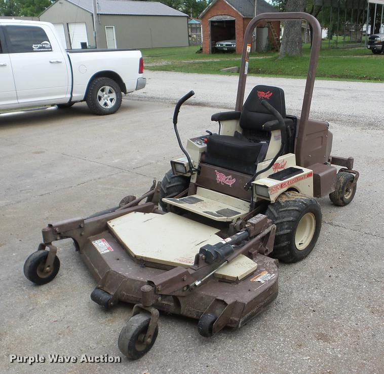 image for item K6369 Grasshopper 928D lawn mower