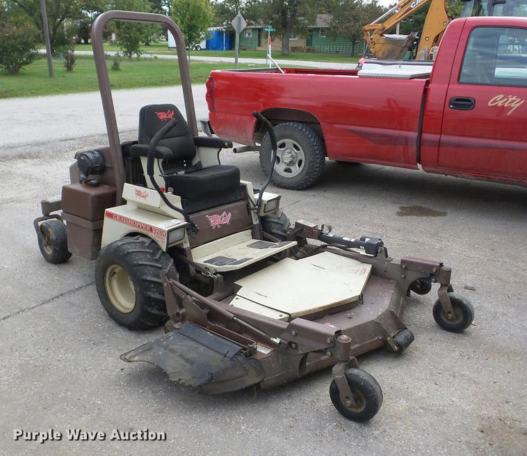 image for item K6369 Grasshopper 928D lawn mower