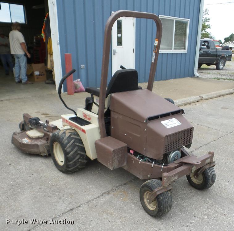 image for item K6369 Grasshopper 928D lawn mower