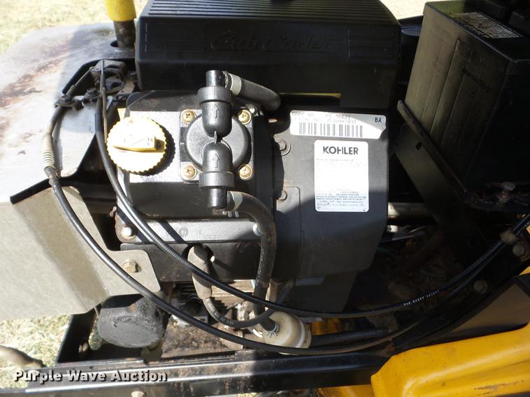 image for item K6394 Cub Cadet GT2544 lawn mower