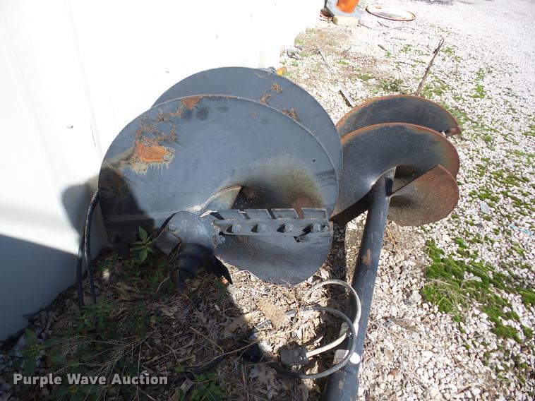 image for item AY9680 Bush Hog PDH2102 post hole auger